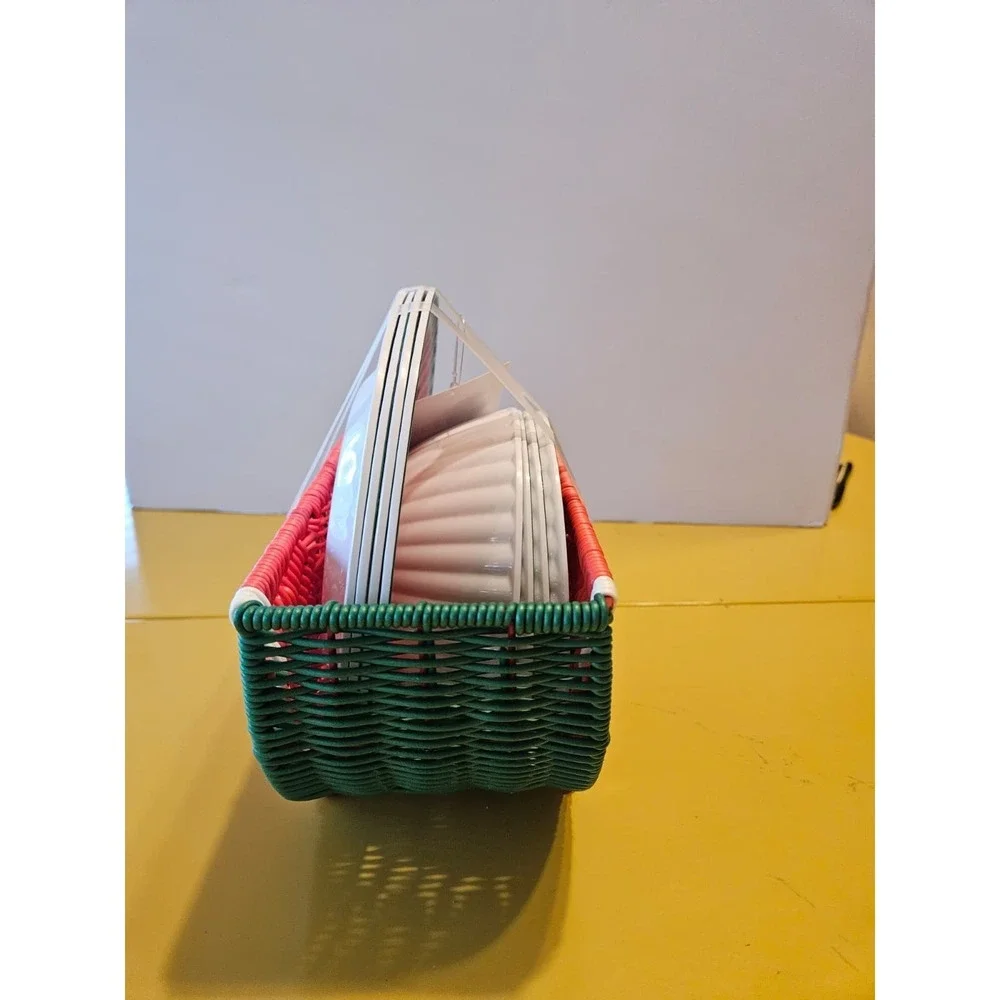 Watermelon Wicker Basket w Melamine 4 Bowls 4 Plates‎ Picnic Summer Pool Party